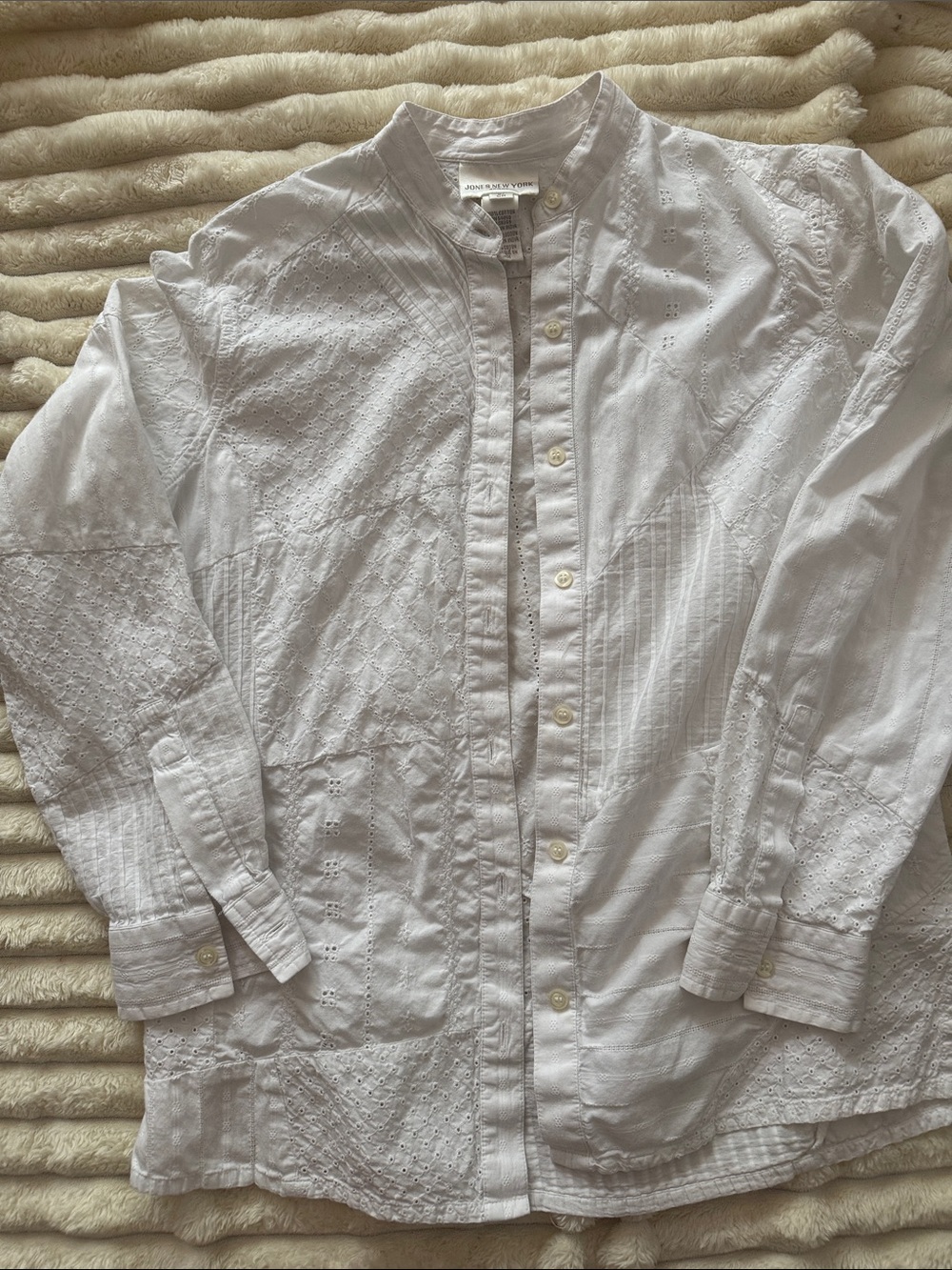 Jones New York White Eyelet Button-Front Blouse